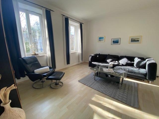Ferienwohnung Am Franziskanergarten Bad Tolz Bilik gambar
