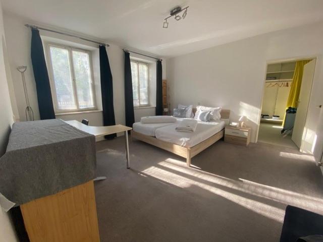 Ferienwohnung Am Franziskanergarten Bad Tolz Bilik gambar