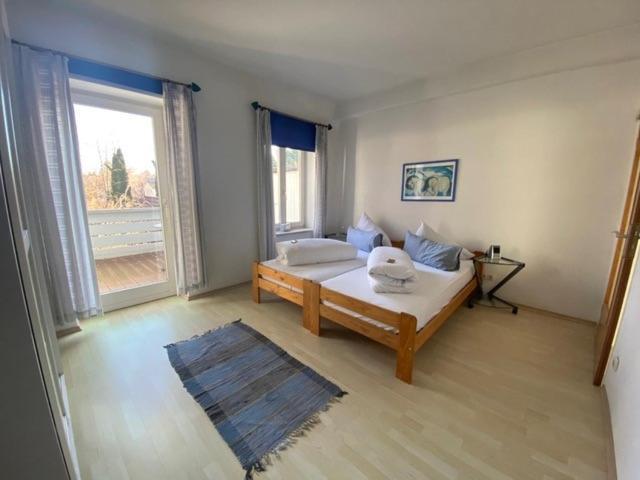 Ferienwohnung Am Franziskanergarten Bad Tolz Bilik gambar