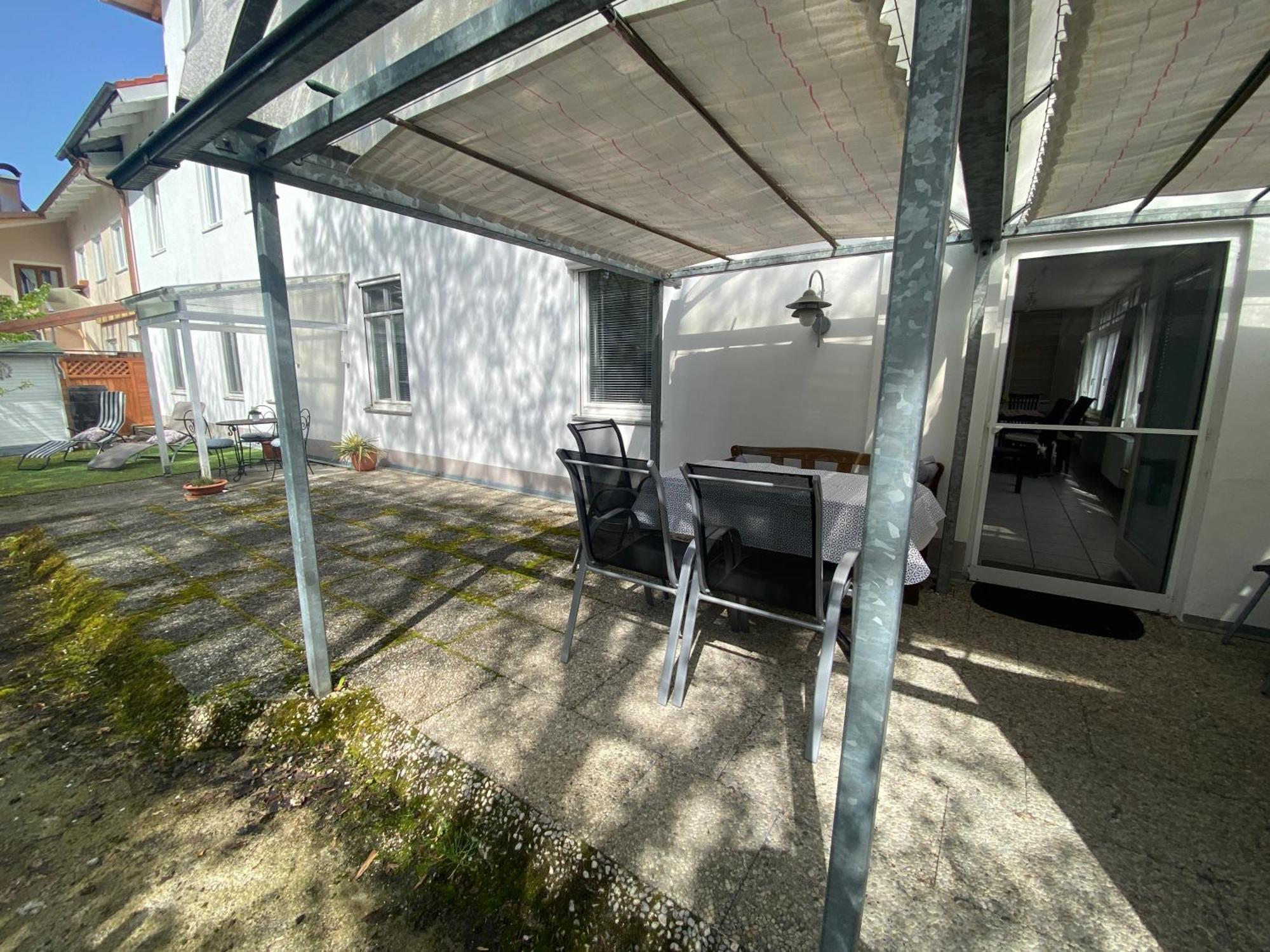 Ferienwohnung Am Franziskanergarten Bad Tolz Bilik gambar