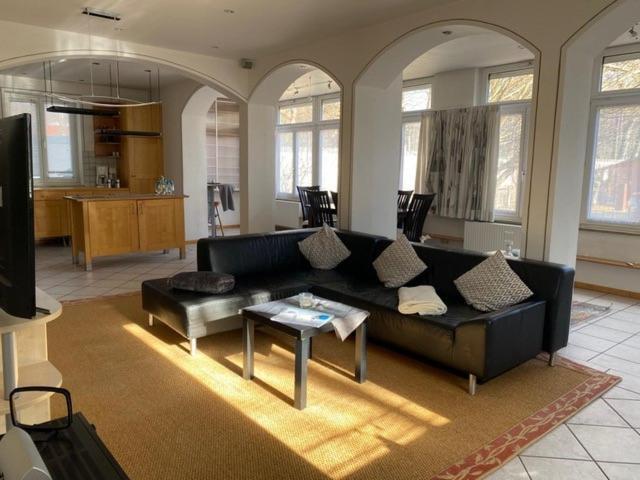 Ferienwohnung Am Franziskanergarten Bad Tolz Bilik gambar